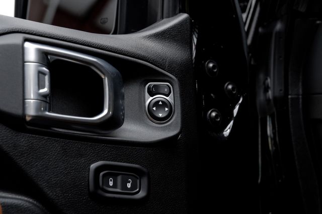 2025 Jeep Gladiator Rubicon V8 HEMI 4X4 DUPONT KEVLAR,LIFTED,BUMPERS | Carrollton, TX | Texas Vehicle Exchange 2025 Jeep Gladiator Rubicon V8 HEMI 4X4 DUPONT KEVLAR,LIFTED,BUMPERS | Carrollton, TX | Texas Vehicle Exchange