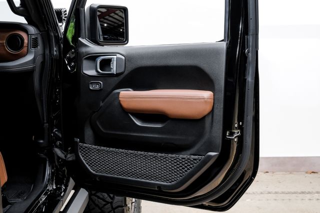 2025 Jeep Gladiator Rubicon V8 HEMI 4X4 DUPONT KEVLAR,LIFTED,BUMPERS | Carrollton, TX | Texas Vehicle Exchange 2025 Jeep Gladiator Rubicon V8 HEMI 4X4 DUPONT KEVLAR,LIFTED,BUMPERS | Carrollton, TX | Texas Vehicle Exchange