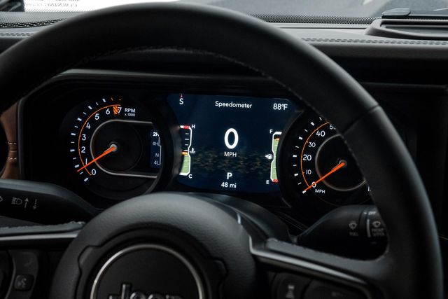 2025 Jeep Gladiator Rubicon 4X4 DUPONT KEVLAR, LIFTED BUMPERS ,LED | Carrollton, TX | Texas Vehicle Exchange 2025 Jeep Gladiator Rubicon 4X4 DUPONT KEVLAR, LIFTED BUMPERS ,LED | Carrollton, TX | Texas Vehicle Exchange