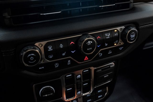 2025 Jeep Gladiator Rubicon 4X4 DUPONT KEVLAR, LIFTED BUMPERS ,LED | Carrollton, TX | Texas Vehicle Exchange 2025 Jeep Gladiator Rubicon 4X4 DUPONT KEVLAR, LIFTED BUMPERS ,LED | Carrollton, TX | Texas Vehicle Exchange