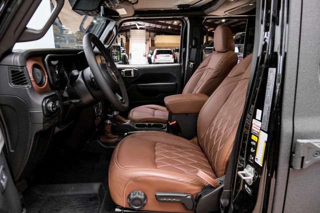 2025 Jeep Gladiator Rubicon 4X4 DUPONT KEVLAR, LIFTED BUMPERS ,LED | Carrollton, TX | Texas Vehicle Exchange