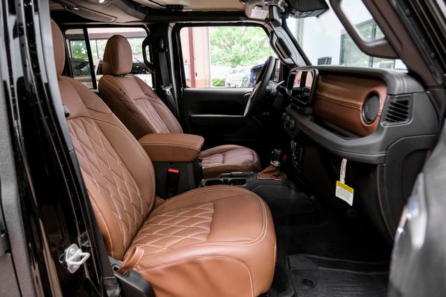 2025 Jeep Gladiator Rubicon 4X4 DUPONT KEVLAR, LIFTED BUMPERS ,LED | Carrollton, TX | Texas Vehicle Exchange