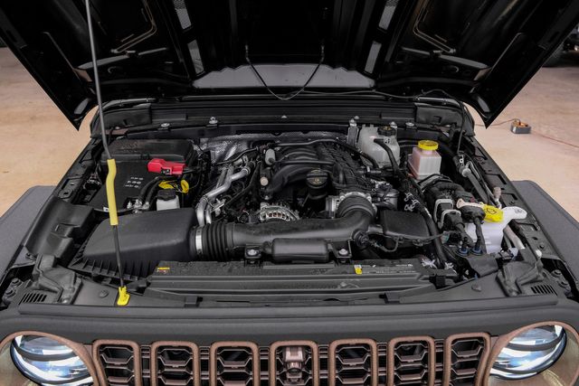 2025 Jeep Gladiator Rubicon 4X4 DUPONT KEVLAR, LIFTED BUMPERS ,LED | Carrollton, TX | Texas Vehicle Exchange