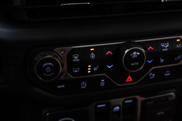 2025 Jeep Gladiator Rubicon 4X4 DUPONT KEVLAR, LIFTED, BUMPERS, LED'S | Carrollton, TX | Texas Vehicle Exchange 2025 Jeep Gladiator Rubicon 4X4 DUPONT KEVLAR, LIFTED, BUMPERS, LED'S | Carrollton, TX | Texas Vehicle Exchange