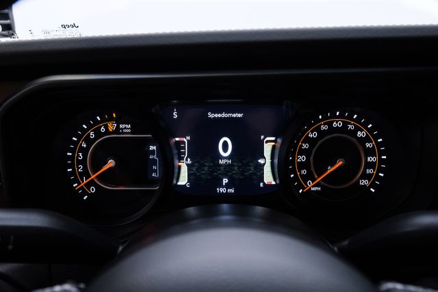 2025 Jeep Gladiator Rubicon V8 HEMI 4X4 DUPONT KEVLAR,LIFTED,BUMPERS | Carrollton, TX | Texas Vehicle Exchange 2025 Jeep Gladiator Rubicon V8 HEMI 4X4 DUPONT KEVLAR,LIFTED,BUMPERS | Carrollton, TX | Texas Vehicle Exchange