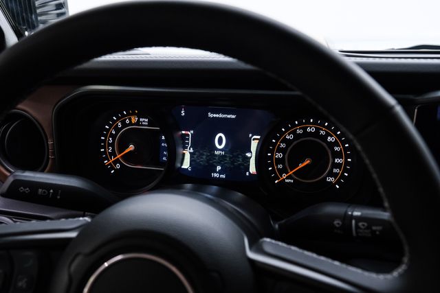 2025 Jeep Gladiator Rubicon V8 HEMI 4X4 DUPONT KEVLAR,LIFTED,BUMPERS | Carrollton, TX | Texas Vehicle Exchange 2025 Jeep Gladiator Rubicon V8 HEMI 4X4 DUPONT KEVLAR,LIFTED,BUMPERS | Carrollton, TX | Texas Vehicle Exchange