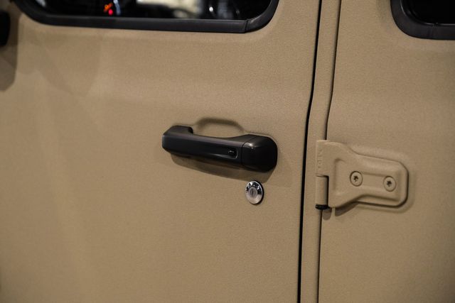 2025 Jeep Gladiator Rubicon V8 HEMI 4X4 DUPONT KEVLAR,LIFTED,BUMPERS | Carrollton, TX | Texas Vehicle Exchange 2025 Jeep Gladiator Rubicon V8 HEMI 4X4 DUPONT KEVLAR,LIFTED,BUMPERS | Carrollton, TX | Texas Vehicle Exchange