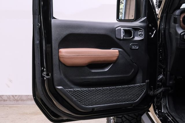 2025 Jeep Gladiator Rubicon V8 HEMI 4X4 DUPONT KEVLAR,LIFTED,BUMPERS | Carrollton, TX | Texas Vehicle Exchange 2025 Jeep Gladiator Rubicon V8 HEMI 4X4 DUPONT KEVLAR,LIFTED,BUMPERS | Carrollton, TX | Texas Vehicle Exchange