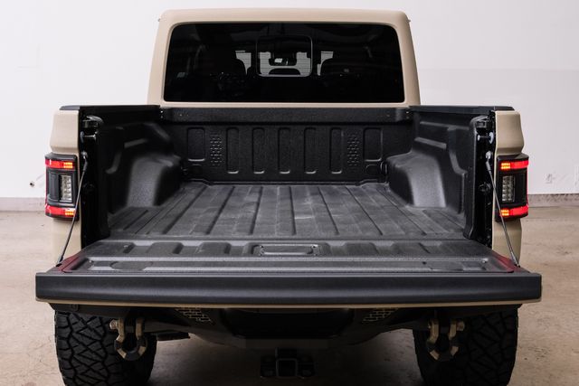 2025 Jeep Gladiator Rubicon V8 HEMI 4X4 DUPONT KEVLAR,LIFTED,BUMPERS | Carrollton, TX | Texas Vehicle Exchange 2025 Jeep Gladiator Rubicon V8 HEMI 4X4 DUPONT KEVLAR,LIFTED,BUMPERS | Carrollton, TX | Texas Vehicle Exchange