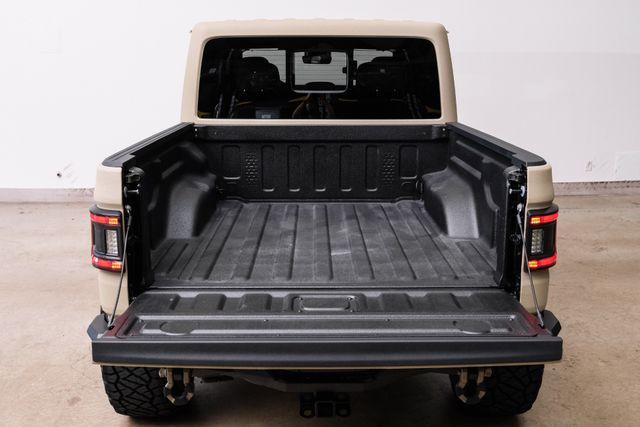 2025 Jeep Gladiator Rubicon V8 HEMI 4X4 DUPONT KEVLAR,LIFTED,BUMPERS | Carrollton, TX | Texas Vehicle Exchange 2025 Jeep Gladiator Rubicon V8 HEMI 4X4 DUPONT KEVLAR,LIFTED,BUMPERS | Carrollton, TX | Texas Vehicle Exchange