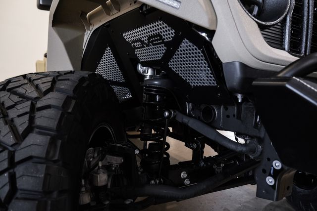 2025 Jeep Gladiator Rubicon V8 HEMI 4X4 DUPONT KEVLAR,LIFTED,BUMPERS | Carrollton, TX | Texas Vehicle Exchange 2025 Jeep Gladiator Rubicon V8 HEMI 4X4 DUPONT KEVLAR,LIFTED,BUMPERS | Carrollton, TX | Texas Vehicle Exchange