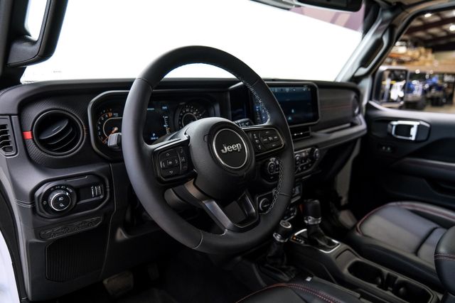 2025 Jeep Gladiator Rubicon X 4X4 LIFTED, LEATHER, FUELWHEELS,3K MILES | Carrollton, TX | Texas Vehicle Exchange 2025 Jeep Gladiator Rubicon X 4X4 LIFTED, LEATHER, FUELWHEELS,3K MILES | Carrollton, TX | Texas Vehicle Exchange