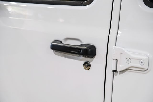 2025 Jeep Gladiator Rubicon X 4X4 LIFTED, LEATHER, FUELWHEELS,3K MILES | Carrollton, TX | Texas Vehicle Exchange