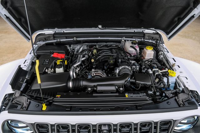 2025 Jeep Gladiator Rubicon X 4X4 LIFTED, LEATHER, FUELWHEELS,3K MILES | Carrollton, TX | Texas Vehicle Exchange