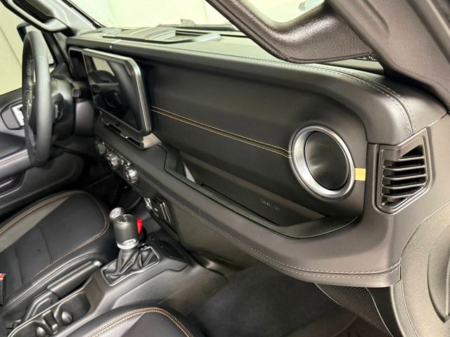 2025 Jeep Gladiator Texas Trail 4x4 4dr Crew Cab 5.0 ft. SB | Houston, TX | Houston Auto Credit 2025 Jeep Gladiator Texas Trail 4x4 4dr Crew Cab 5.0 ft. SB | Houston, TX | Houston Auto Credit