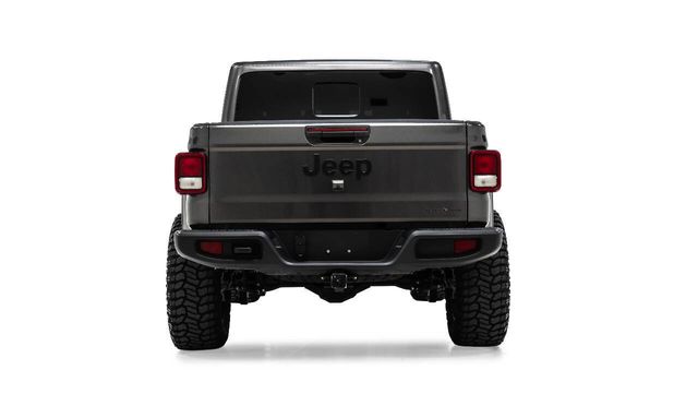 2025 Jeep Gladiator Texas Trail 4x4 4dr Crew Cab 5.0 ft. SB | Houston, TX | Houston Auto Credit