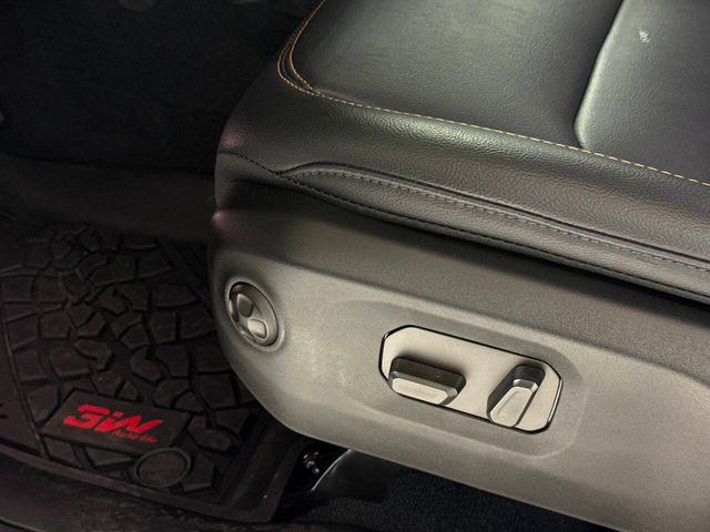 2025 Jeep Gladiator Texas Trail 4x4 4dr Crew Cab 5.0 ft. SB | Houston, TX | Houston Auto Credit 2025 Jeep Gladiator Texas Trail 4x4 4dr Crew Cab 5.0 ft. SB | Houston, TX | Houston Auto Credit