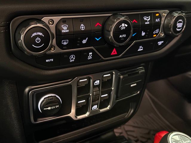 2025 Jeep Gladiator Texas Trail 4x4 4dr Crew Cab 5.0 ft. SB | Houston, TX | Houston Auto Credit