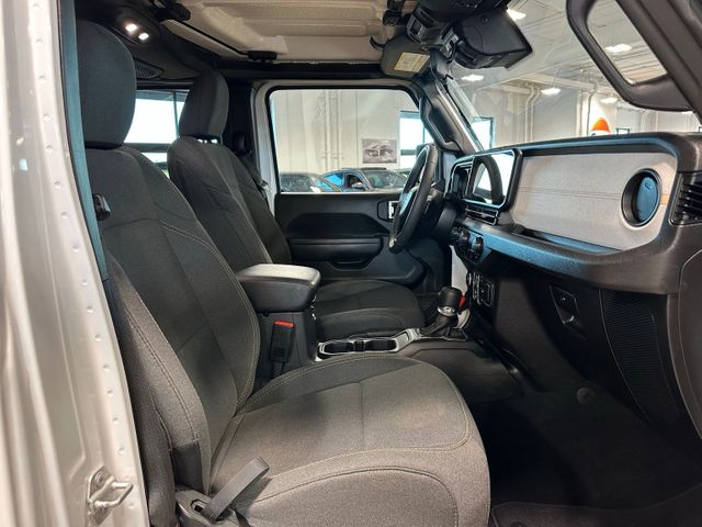 2025 Jeep Gladiator Sport S 4x4 24S Sport Package Color Matched Fen... | Irving, Texas | Hopper Motorplex