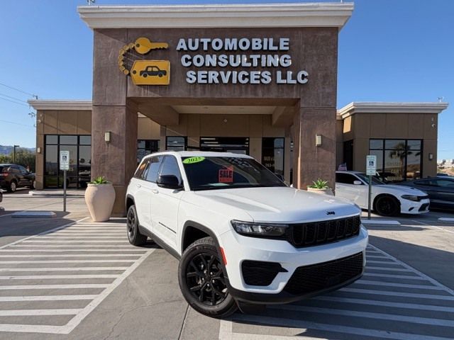 2025 Jeep Grand Cherokee Altitude | Bullhead City, AZ | Automobile Consulting Services
