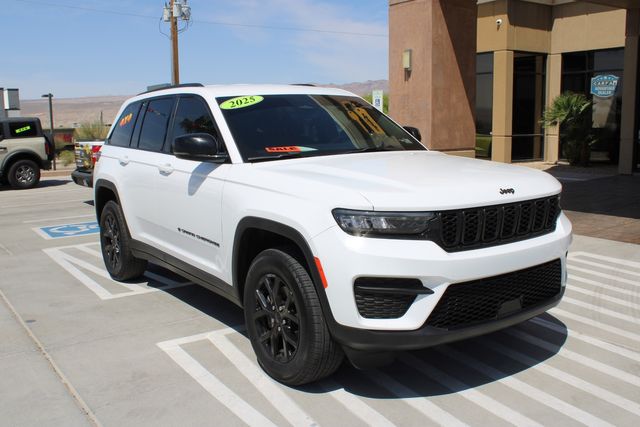 2025 Jeep Grand Cherokee Altitude | Bullhead City, AZ | Automobile Consulting Services