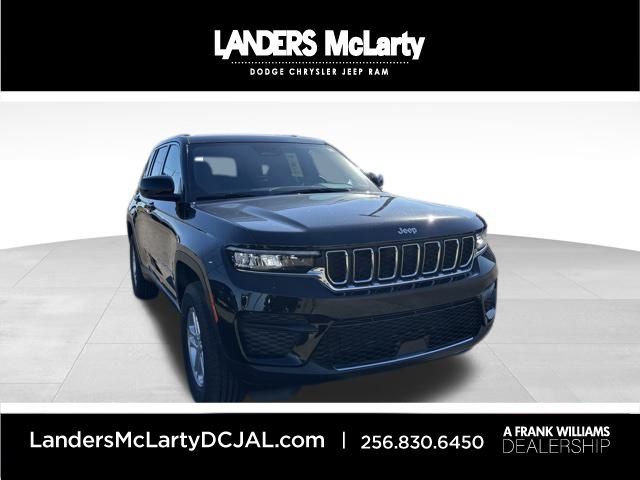 2025 Jeep Grand Cherokee Laredo | Huntsville, Alabama | Landers Mclarty DCJ