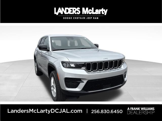 2025 Jeep Grand Cherokee Laredo | Huntsville, Alabama | Landers Mclarty DCJ