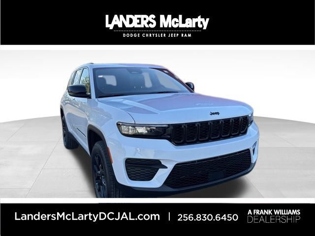 2025 Jeep Grand Cherokee Laredo | Huntsville, Alabama | Landers Mclarty DCJ