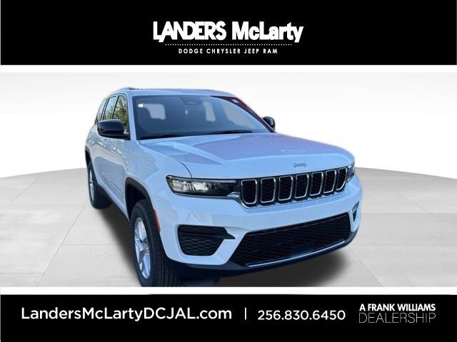 2025 Jeep Grand Cherokee Laredo | Huntsville, Alabama | Landers Mclarty DCJ
