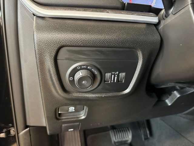 2025 Jeep Grand Cherokee Limited | Irving, Texas | Hopper Motorplex 2025 Jeep Grand Cherokee Limited | Irving, Texas | Hopper Motorplex