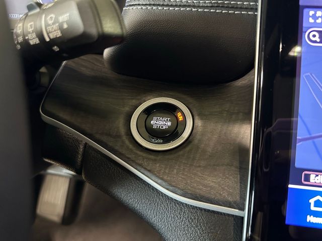 2025 Jeep Grand Cherokee Limited | Irving, Texas | Hopper Motorplex
