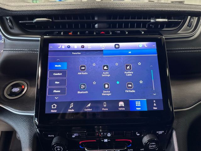 2025 Jeep Grand Cherokee Limited | Irving, Texas | Hopper Motorplex 2025 Jeep Grand Cherokee Limited | Irving, Texas | Hopper Motorplex