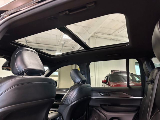 2025 Jeep Grand Cherokee Limited | Irving, Texas | Hopper Motorplex 2025 Jeep Grand Cherokee Limited | Irving, Texas | Hopper Motorplex