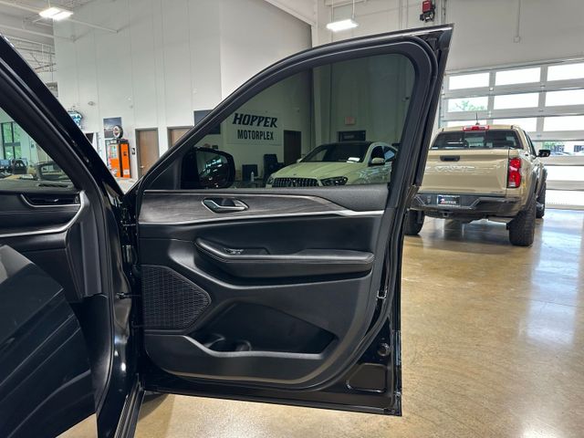 2025 Jeep Grand Cherokee Limited | Irving, Texas | Hopper Motorplex 2025 Jeep Grand Cherokee Limited | Irving, Texas | Hopper Motorplex
