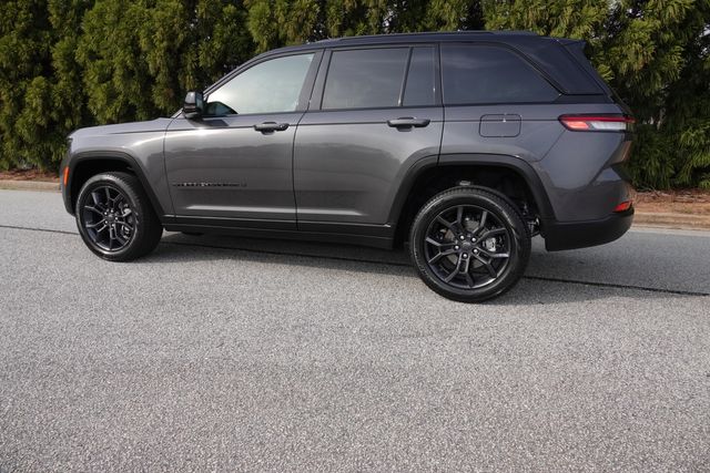 2025 Jeep Grand Cherokee Limited | Loganville, Georgia | Executive Auto