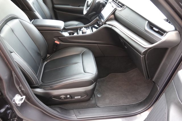 2025 Jeep Grand Cherokee Limited | Loganville, Georgia | Executive Auto