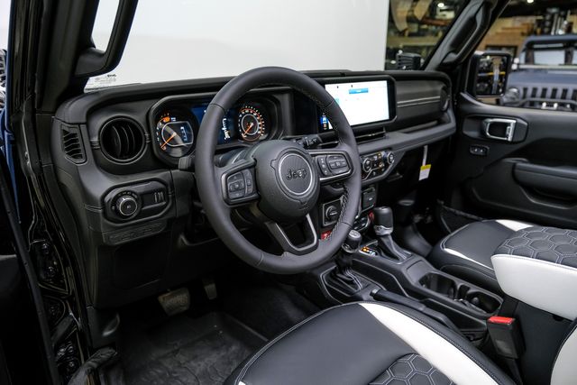 2025 Jeep Wrangler Unlimited Rubicon 4X4 SKY TOP,DUPONT KEVLAR,LIFT | Carrollton, TX | Texas Vehicle Exchange 2025 Jeep Wrangler Unlimited Rubicon 4X4 SKY TOP,DUPONT KEVLAR,LIFT | Carrollton, TX | Texas Vehicle Exchange