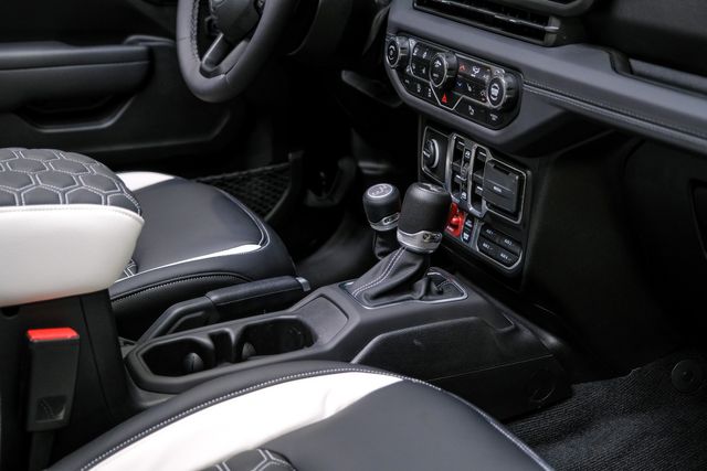 2025 Jeep Wrangler Unlimited Rubicon 4X4 SKY TOP,DUPONT KEVLAR,LIFT | Carrollton, TX | Texas Vehicle Exchange 2025 Jeep Wrangler Unlimited Rubicon 4X4 SKY TOP,DUPONT KEVLAR,LIFT | Carrollton, TX | Texas Vehicle Exchange