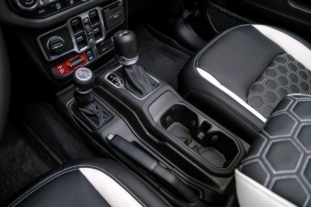 2025 Jeep Wrangler Unlimited Rubicon 4X4 SKY TOP,DUPONT KEVLAR,LIFT | Carrollton, TX | Texas Vehicle Exchange 2025 Jeep Wrangler Unlimited Rubicon 4X4 SKY TOP,DUPONT KEVLAR,LIFT | Carrollton, TX | Texas Vehicle Exchange
