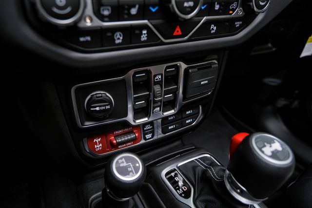 2025 Jeep Wrangler Unlimited Rubicon 4X4 SKY TOP,DUPONT KEVLAR,LIFT | Carrollton, TX | Texas Vehicle Exchange 2025 Jeep Wrangler Unlimited Rubicon 4X4 SKY TOP,DUPONT KEVLAR,LIFT | Carrollton, TX | Texas Vehicle Exchange