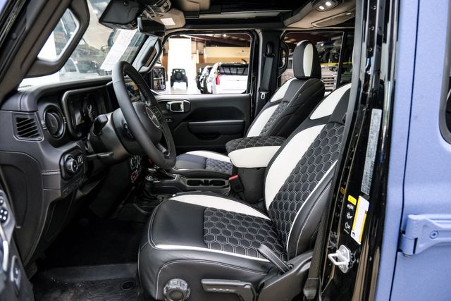 2025 Jeep Wrangler Unlimited Rubicon 4X4 SKY TOP,DUPONT KEVLAR,LIFT | Carrollton, TX | psv5 DEMO -  Texas Vehicle Exchange