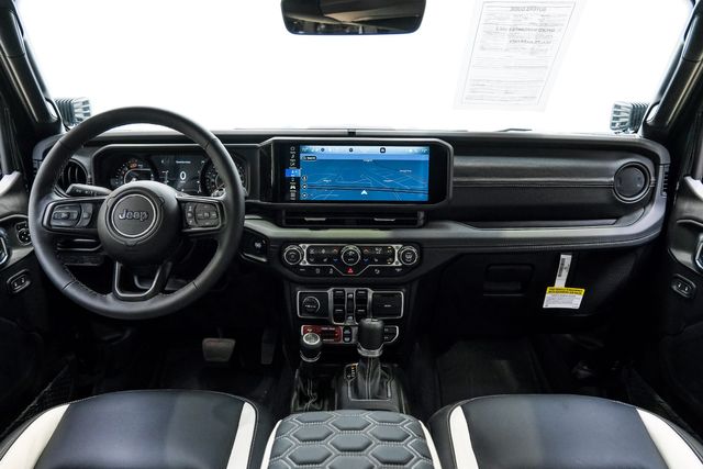 2025 Jeep Wrangler Unlimited Rubicon 4X4 SKY TOP,DUPONT KEVLAR,LIFT | Carrollton, TX | psv5 DEMO -  Texas Vehicle Exchange
