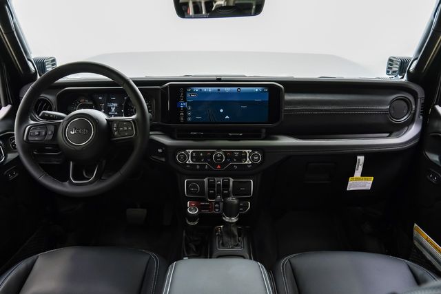 2025 Jeep Wrangler UNLIMITED Rubicon 4X4 SKY TOP, DUPONT KEVLAR, LIFT | Carrollton, TX | Texas Vehicle Exchange 2025 Jeep Wrangler UNLIMITED Rubicon 4X4 SKY TOP, DUPONT KEVLAR, LIFT | Carrollton, TX | Texas Vehicle Exchange