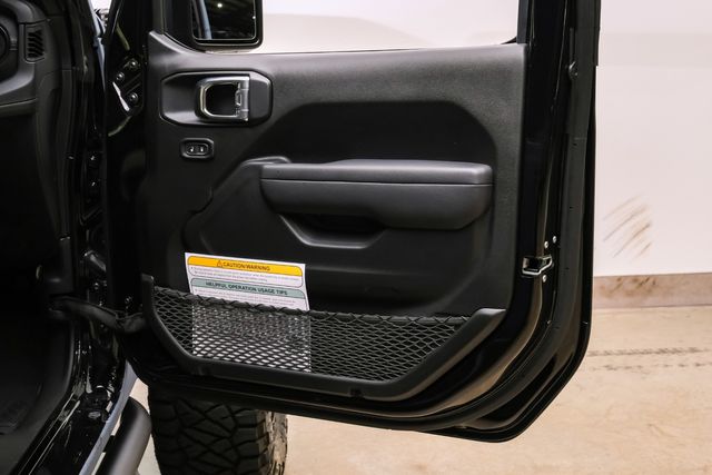 2025 Jeep Wrangler UNLIMITED Rubicon 4X4 SKY TOP, DUPONT KEVLAR, LIFT | Carrollton, TX | Texas Vehicle Exchange 2025 Jeep Wrangler UNLIMITED Rubicon 4X4 SKY TOP, DUPONT KEVLAR, LIFT | Carrollton, TX | Texas Vehicle Exchange