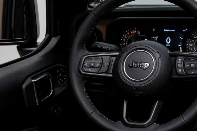 2025 Jeep Wrangler Unlimted Rubicon ,4X4 ,SKY TOP,DUPONT KEVLAR,LIFT | Carrollton, TX | Texas Vehicle Exchange 2025 Jeep Wrangler Unlimted Rubicon ,4X4 ,SKY TOP,DUPONT KEVLAR,LIFT | Carrollton, TX | Texas Vehicle Exchange