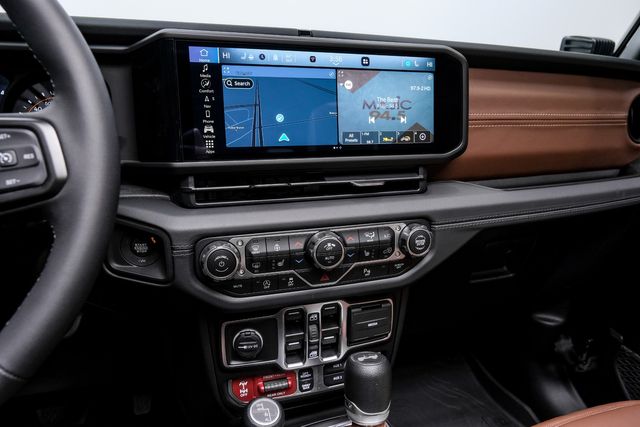 2025 Jeep Wrangler Unlimted Rubicon ,4X4 ,SKY TOP,DUPONT KEVLAR,LIFT | Carrollton, TX | Texas Vehicle Exchange 2025 Jeep Wrangler Unlimted Rubicon ,4X4 ,SKY TOP,DUPONT KEVLAR,LIFT | Carrollton, TX | Texas Vehicle Exchange