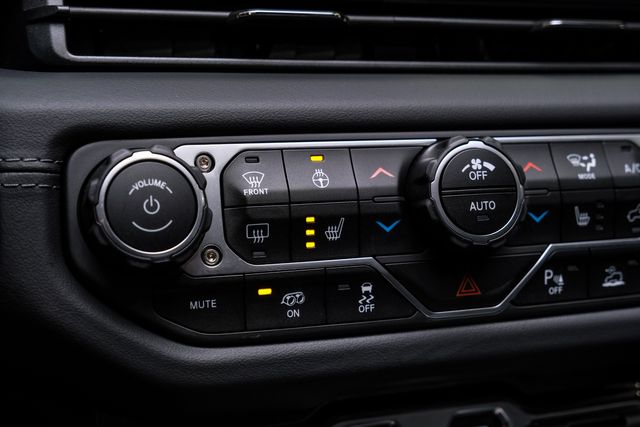 2025 Jeep Wrangler Unlimited Rubicon 392 Final Edition SKYTOP,BUMPERS | Carrollton, TX | Texas Vehicle Exchange 2025 Jeep Wrangler Unlimited Rubicon 392 Final Edition SKYTOP,BUMPERS | Carrollton, TX | Texas Vehicle Exchange