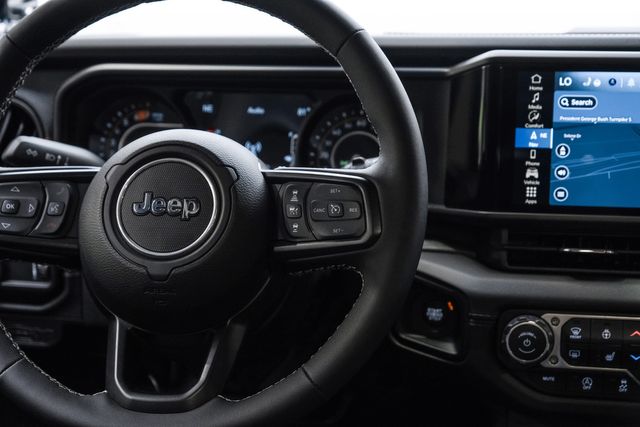 2025 Jeep Wrangler Unlimited Rubicon X,4X4,LIFTED,LEATHER,20"FUEL,10K | Carrollton, TX | Texas Vehicle Exchange