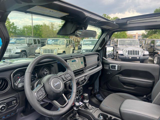 2025 Jeep Wrangler Rubicon 4xe
