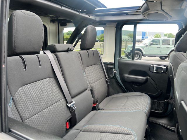 2025 Jeep Wrangler Rubicon 4xe